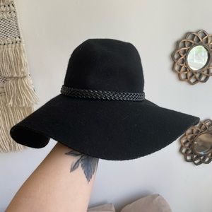 H&M Wide brimmed Panama hat